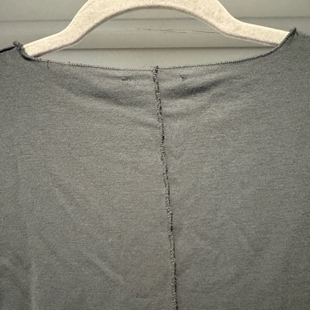ZARA Olive Gray Long Sleeve Cropped Top Size Medium